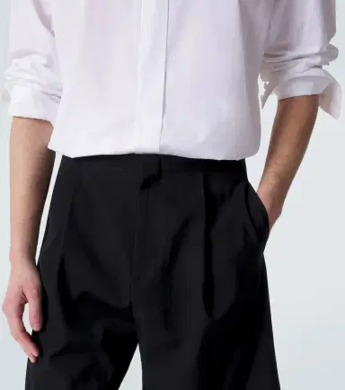 The Row Sayed wool shorts | Thumbnail 5