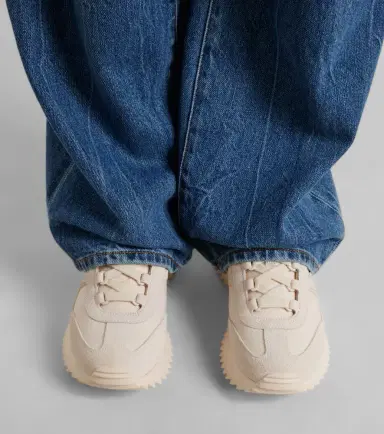 Moncler Pacey2 suede-trimmed sneakers | Thumbnail 5 Moncler Pacey2 suede-trimmed sneakers | Thumbnail 5