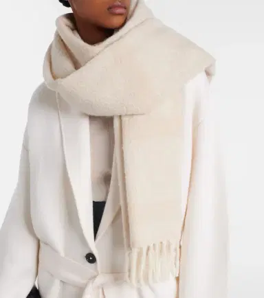 Toteme Alpaca-blend scarf | Thumbnail 5