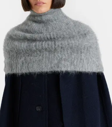 Toteme Alpaca-blend scarf | Thumbnail 2