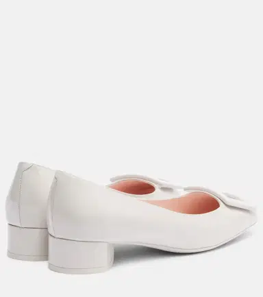 Roger Vivier U Look 25 patent leather pumps | Thumbnail 4