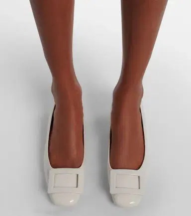 Roger Vivier U Look 25 patent leather pumps | Thumbnail 6