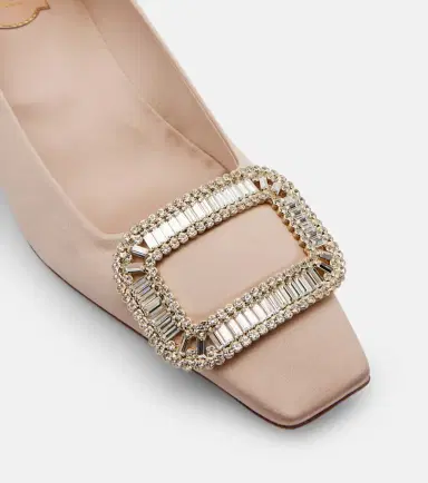 Roger Vivier Belle Vivier 45 embellished satin pumps | Thumbnail 4