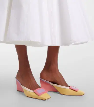 Roger Vivier Belle Vivier 60 patent leather wedge mules | Thumbnail 5 Roger Vivier Belle Vivier 60 patent leather wedge mules | Thumbnail 5