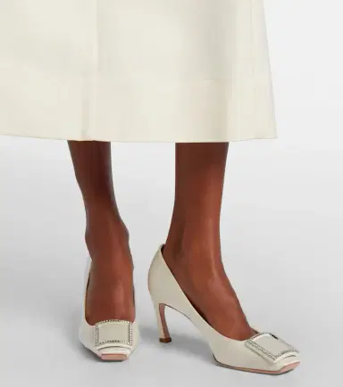 Roger Vivier Trompette 70 embellished satin pumps | Thumbnail 6