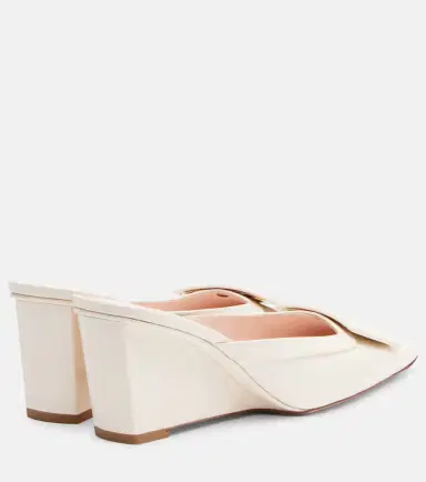 Roger Vivier Belle Vivier 60 patent leather pumps | Thumbnail 3 Roger Vivier Belle Vivier 60 patent leather pumps | Thumbnail 3