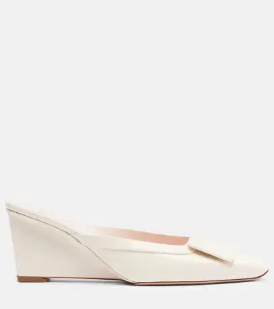 Roger Vivier Belle Vivier 60 patent leather pumps | Thumbnail 4 Roger Vivier Belle Vivier 60 patent leather pumps | Thumbnail 4