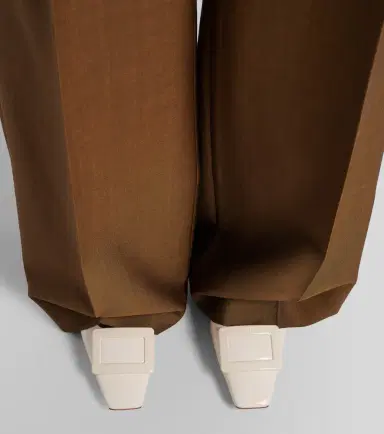 Roger Vivier Belle Vivier 60 patent leather pumps | Thumbnail 5 Roger Vivier Belle Vivier 60 patent leather pumps | Thumbnail 5