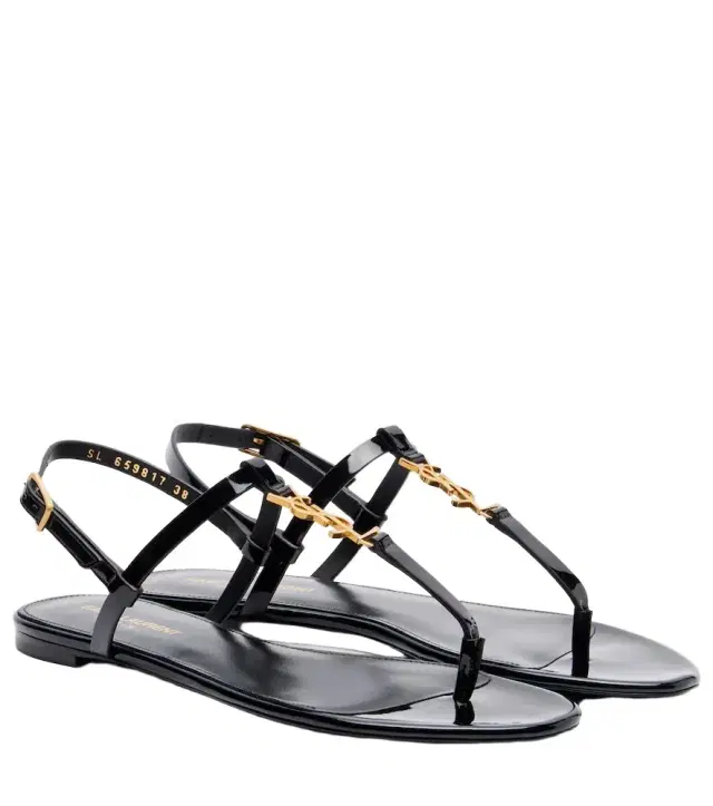 Cassandre patent leather thong sandals
