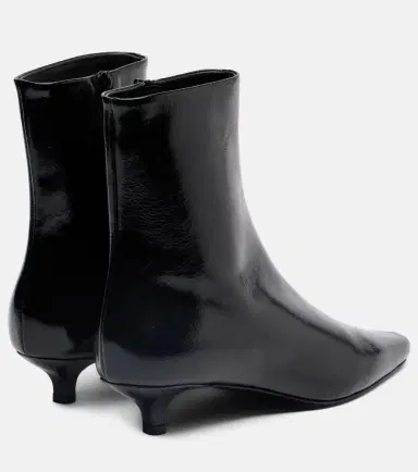 TOTEME Slim ankle boots | Thumbnail 2