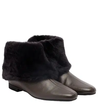 TOTEME Shearling-lined leather ankle boots | Thumbnail 1