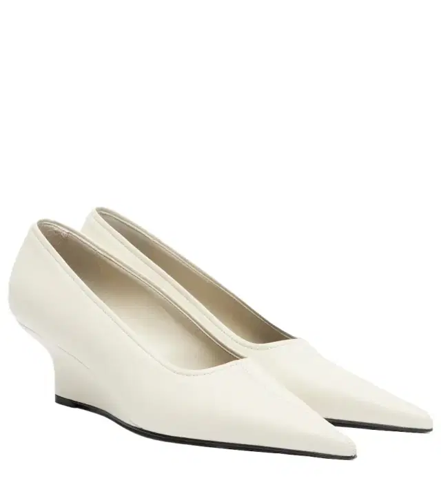 Sharp leather wedges