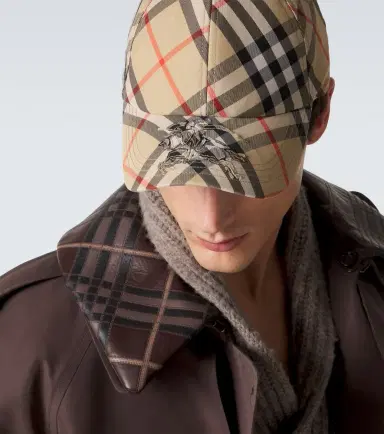 Burberry Check twill baseball cap | Thumbnail 3 Burberry Check twill baseball cap | Thumbnail 3