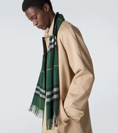 Burberry Check cashmere scarf | Thumbnail 2