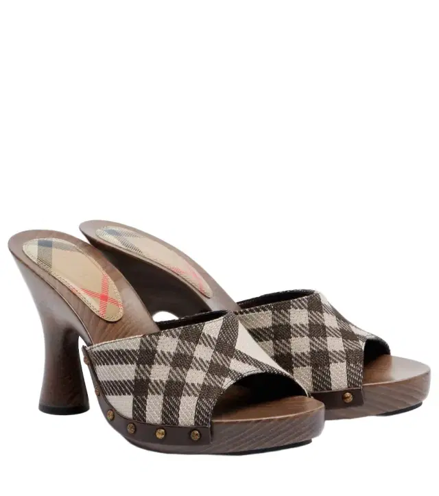 Burberry Check sandals