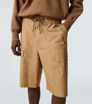 Moncler Cotton poplin cargo shorts | Thumbnail 2 Moncler Cotton poplin cargo shorts | Thumbnail 2