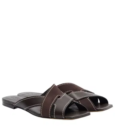 Tod's Leather slides | Thumbnail 1 Tod's Leather slides | Thumbnail 1