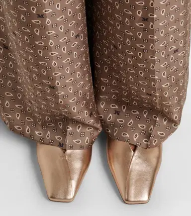 Max Mara Metallic leather mules | Thumbnail 5