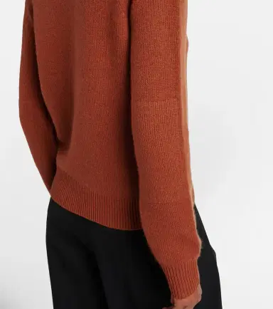 Burberry Cashmere sweater | Thumbnail 2 Burberry Cashmere sweater | Thumbnail 2