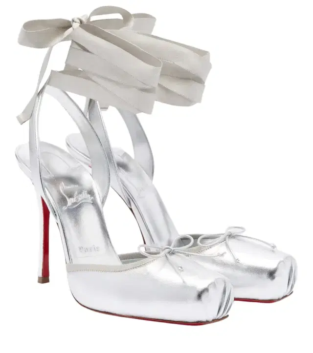 Christian Louboutin Cassia metallic leather pumps