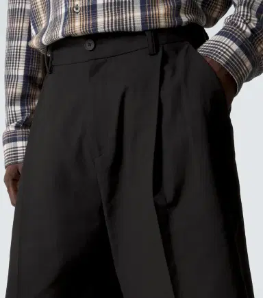 Studio Nicholson Cotton and linen Bermuda shorts | Thumbnail 5