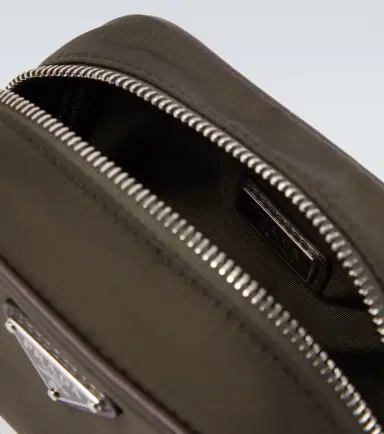 Prada Speedrock Re-Nylon pouch | Thumbnail 3 Prada Speedrock Re-Nylon pouch | Thumbnail 3