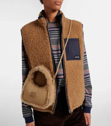 Miu Miu Wander suede top-handle bag | Thumbnail 6