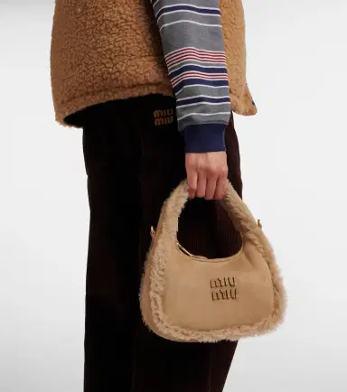 Miu Miu Wander suede top-handle bag | Thumbnail 7