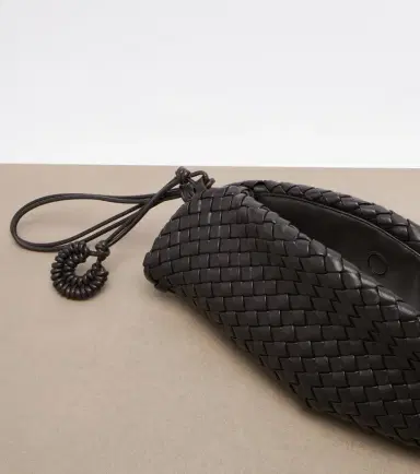 Bottega Veneta Onda Small Intreccio leather clutch | Thumbnail 2