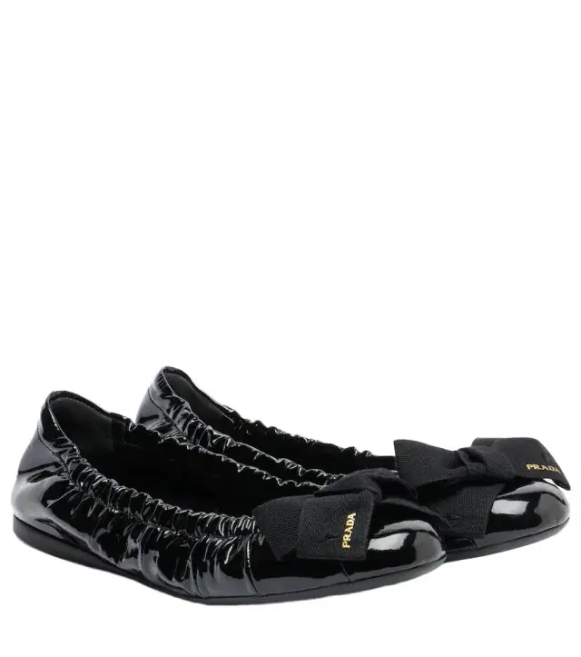 Prada Bow-detail patent leather ballet flats