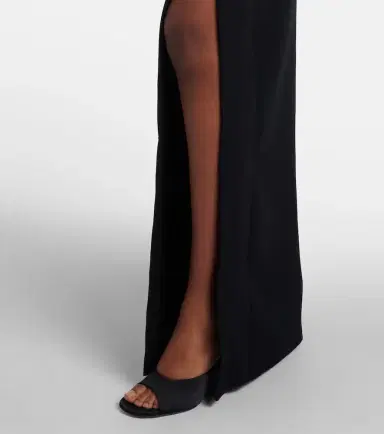 Safiyaa Lucrezia embellished crêpe gown | Thumbnail 4 Safiyaa Lucrezia embellished crêpe gown | Thumbnail 4