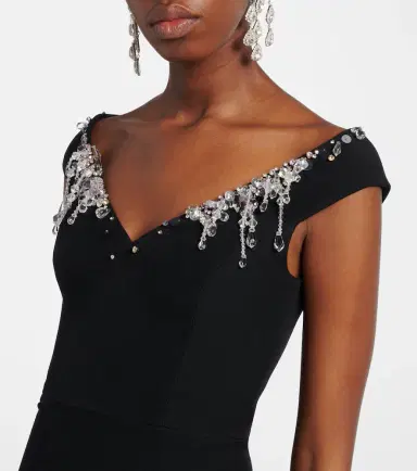 Safiyaa Lucrezia embellished crêpe gown | Thumbnail 5 Safiyaa Lucrezia embellished crêpe gown | Thumbnail 5