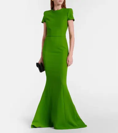 Safiyaa Parker crêpe gown | Thumbnail 6