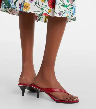 Gucci Vittoria leather thong sandals | Thumbnail 5 Gucci Vittoria leather thong sandals | Thumbnail 5