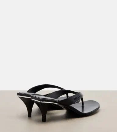 Gucci Vittoria leather thong sandals | Thumbnail 4