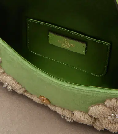 Valentino Garavani DeVain embellished velvet shoulder bag | Thumbnail 3 Valentino Garavani DeVain embellished velvet shoulder bag | Thumbnail 3