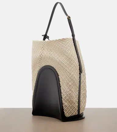 Alaïa Alaïa Hip Large leather-trimmed bucket bag | Thumbnail 2