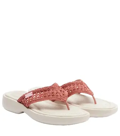 Chloé Chloé La Poolette crochet thong sandals | Thumbnail 1