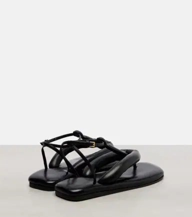 Givenchy Boudoir leather thong sandals | Thumbnail 4