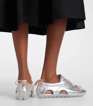 Simone Rocha Cutout metallic leather sneakers | Thumbnail 6