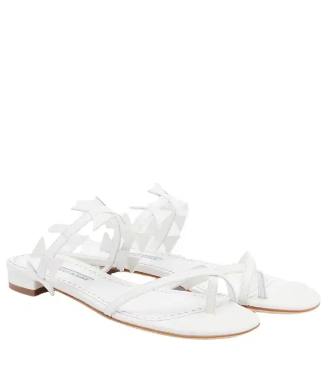 Manolo Blahnik Maura leather thong sandals