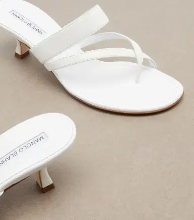 Manolo Blahnik Susa leather thong sandals | Thumbnail 4