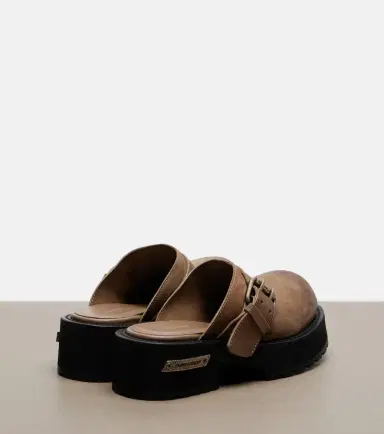 Balenciaga Venom leather mules | Thumbnail 4