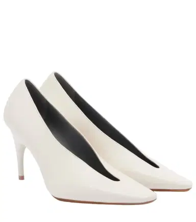 Balenciaga Duchesse leather pumps | Thumbnail 1