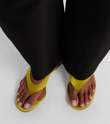 Alaïa Alaïa Cube satin wedge thong sandals | Thumbnail 6