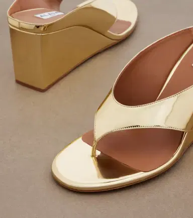 Alaïa Alaïa Cube metallic wedge thong sandals | Thumbnail 3 Alaïa Alaïa Cube metallic wedge thong sandals | Thumbnail 3