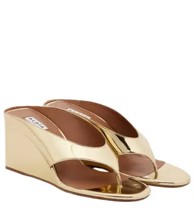 Alaïa Alaïa Cube metallic wedge thong sandals | Thumbnail 1 Alaïa Alaïa Cube metallic wedge thong sandals | Thumbnail 1