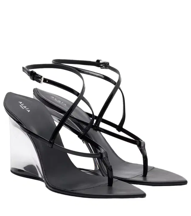 Alaia Alaïa Patent leather wedge thong sandals