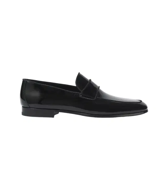 Patent leather loafers