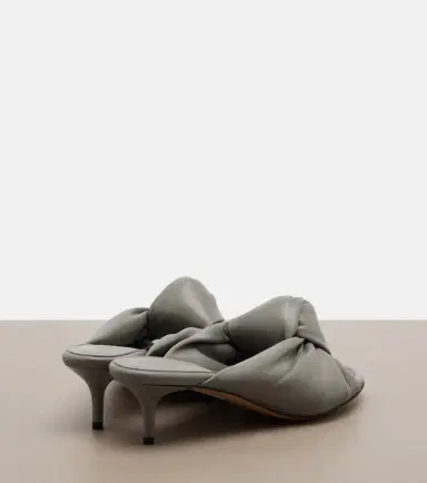 Bottega Veneta Cherry Knot leather mules | Thumbnail 3